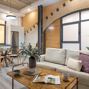 https://suites-herreria-de-la-maestranza.es-andalucia.com